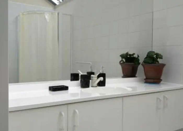 Amazing Lakeview Loft * Rotorua